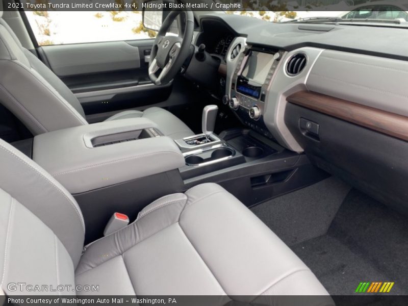 Midnight Black Metallic / Graphite 2021 Toyota Tundra Limited CrewMax 4x4