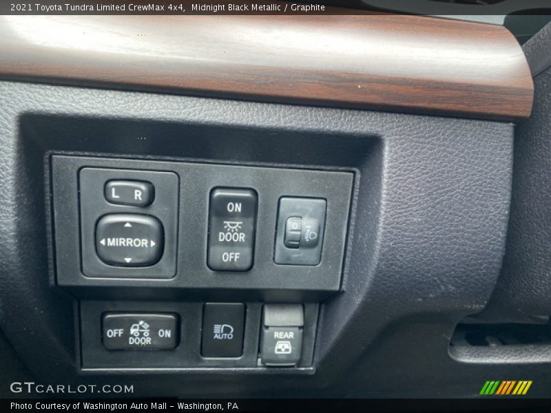 Midnight Black Metallic / Graphite 2021 Toyota Tundra Limited CrewMax 4x4