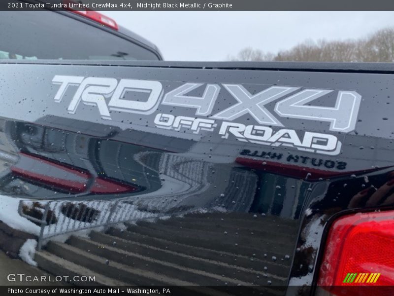Midnight Black Metallic / Graphite 2021 Toyota Tundra Limited CrewMax 4x4