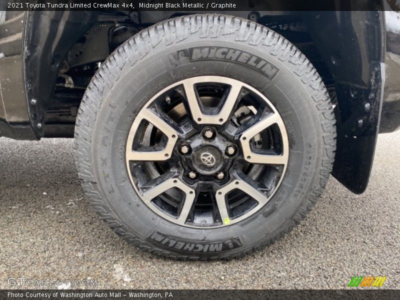 Midnight Black Metallic / Graphite 2021 Toyota Tundra Limited CrewMax 4x4