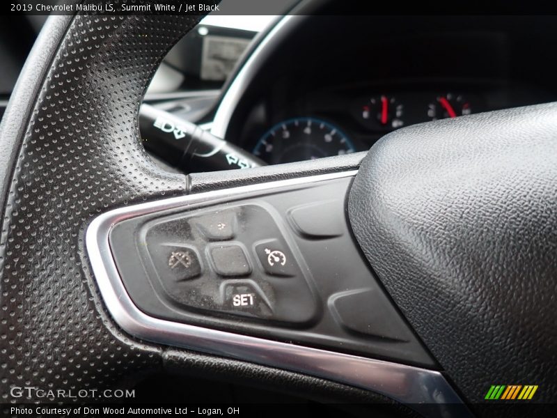 Summit White / Jet Black 2019 Chevrolet Malibu LS