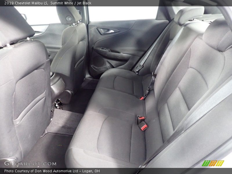Summit White / Jet Black 2019 Chevrolet Malibu LS