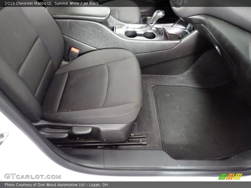 Summit White / Jet Black 2019 Chevrolet Malibu LS