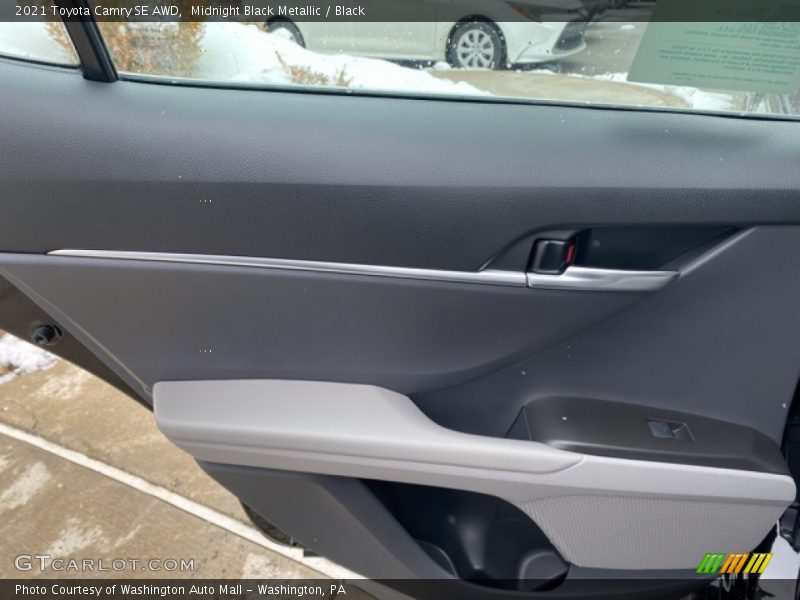 Midnight Black Metallic / Black 2021 Toyota Camry SE AWD