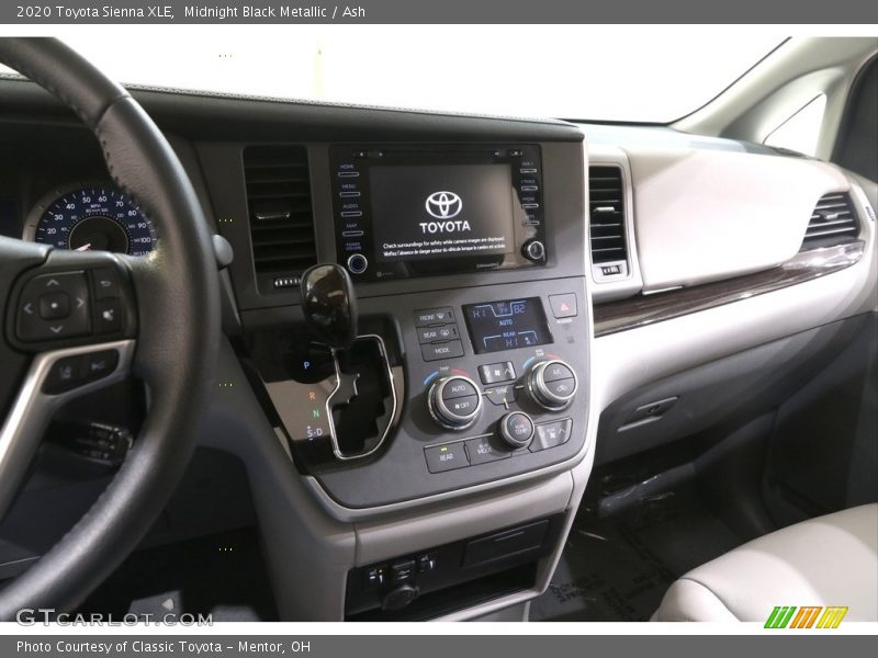 Midnight Black Metallic / Ash 2020 Toyota Sienna XLE