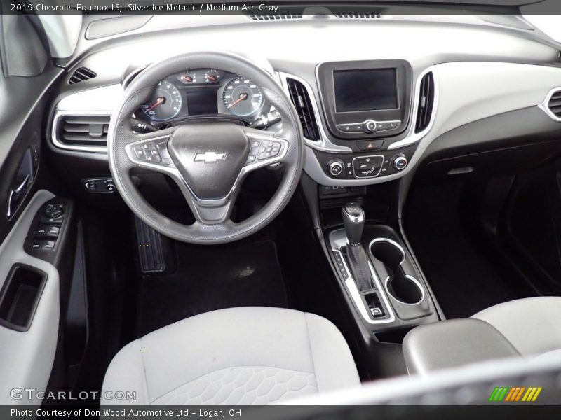 Silver Ice Metallic / Medium Ash Gray 2019 Chevrolet Equinox LS