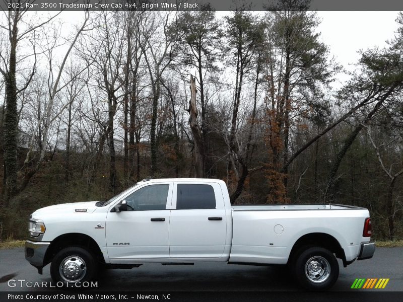 Bright White / Black 2021 Ram 3500 Tradesman Crew Cab 4x4