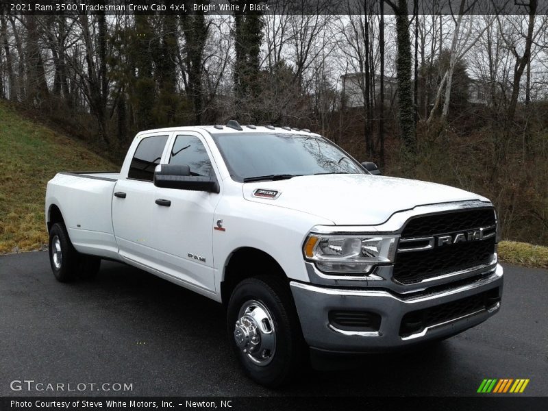 Bright White / Black 2021 Ram 3500 Tradesman Crew Cab 4x4