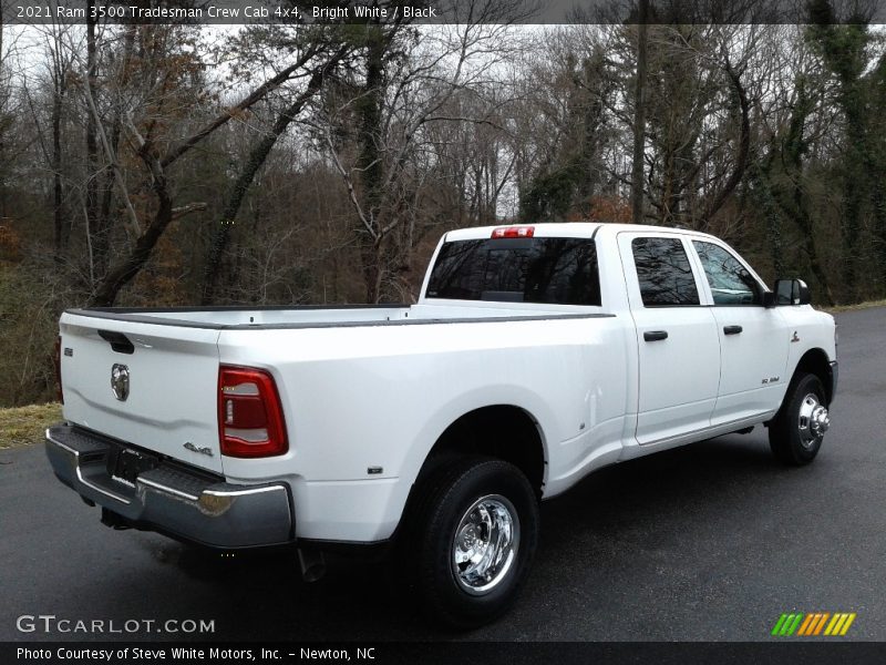 Bright White / Black 2021 Ram 3500 Tradesman Crew Cab 4x4