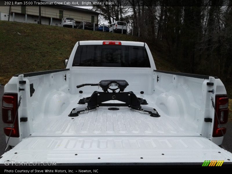 Bright White / Black 2021 Ram 3500 Tradesman Crew Cab 4x4