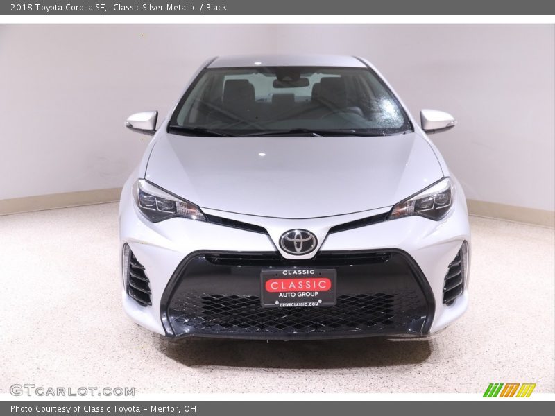 Classic Silver Metallic / Black 2018 Toyota Corolla SE