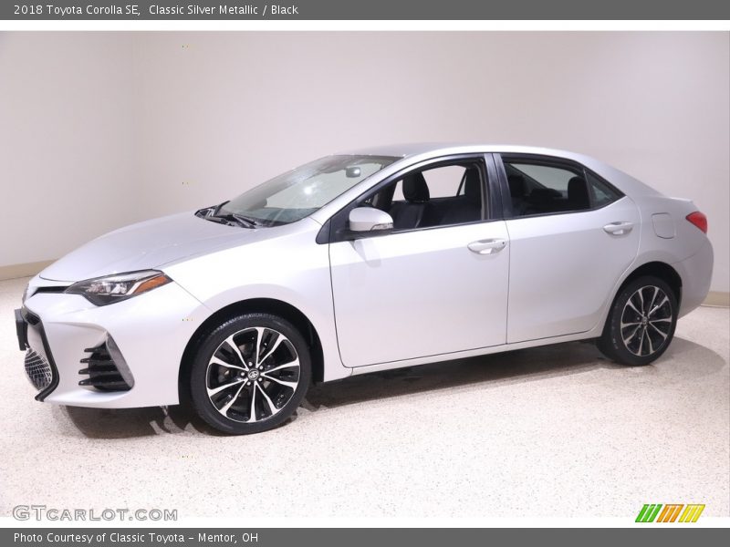 Classic Silver Metallic / Black 2018 Toyota Corolla SE