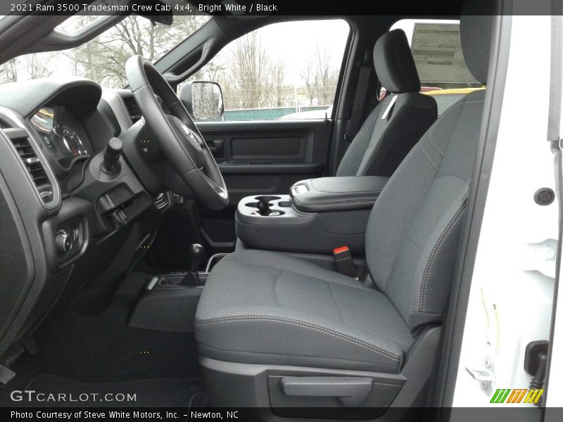 Bright White / Black 2021 Ram 3500 Tradesman Crew Cab 4x4