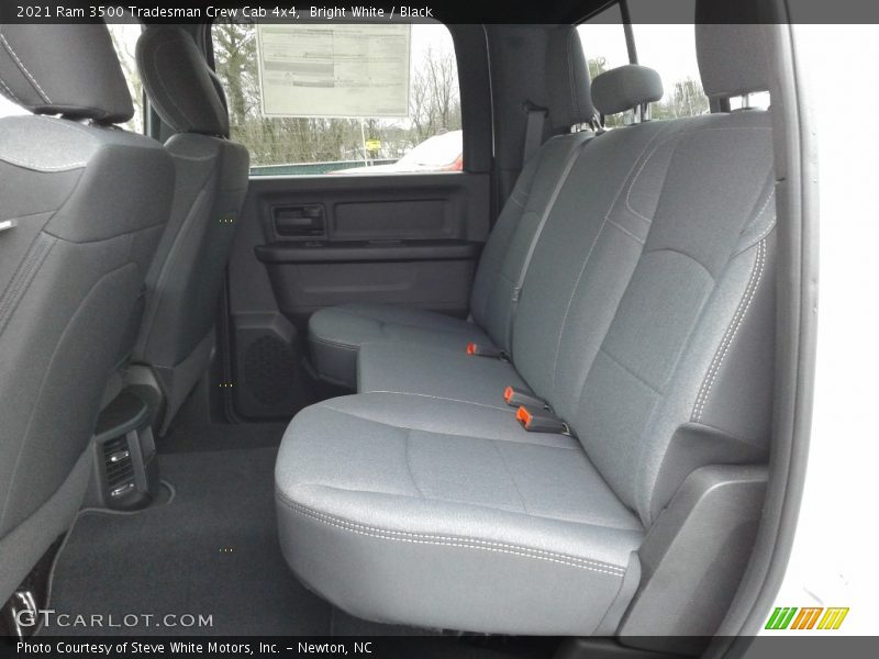 Bright White / Black 2021 Ram 3500 Tradesman Crew Cab 4x4