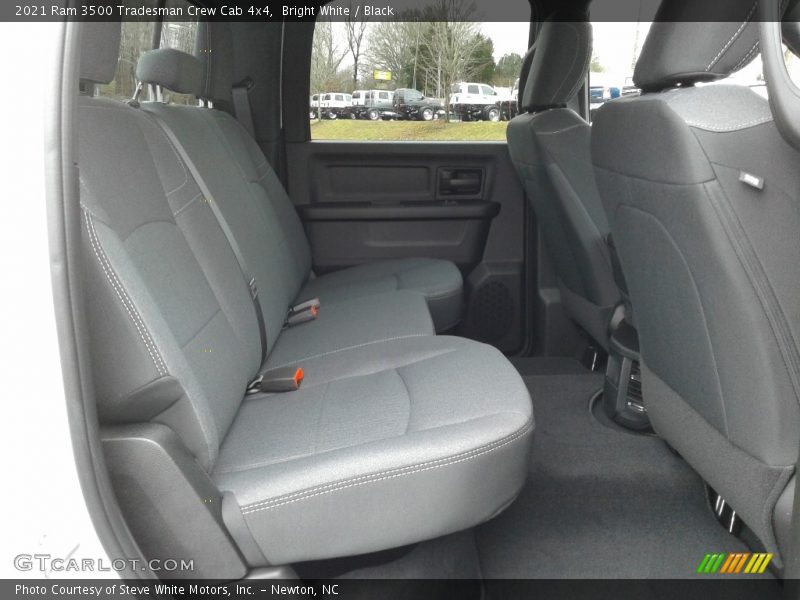 Bright White / Black 2021 Ram 3500 Tradesman Crew Cab 4x4