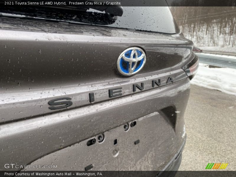Predawn Gray Mica / Graphite 2021 Toyota Sienna LE AWD Hybrid