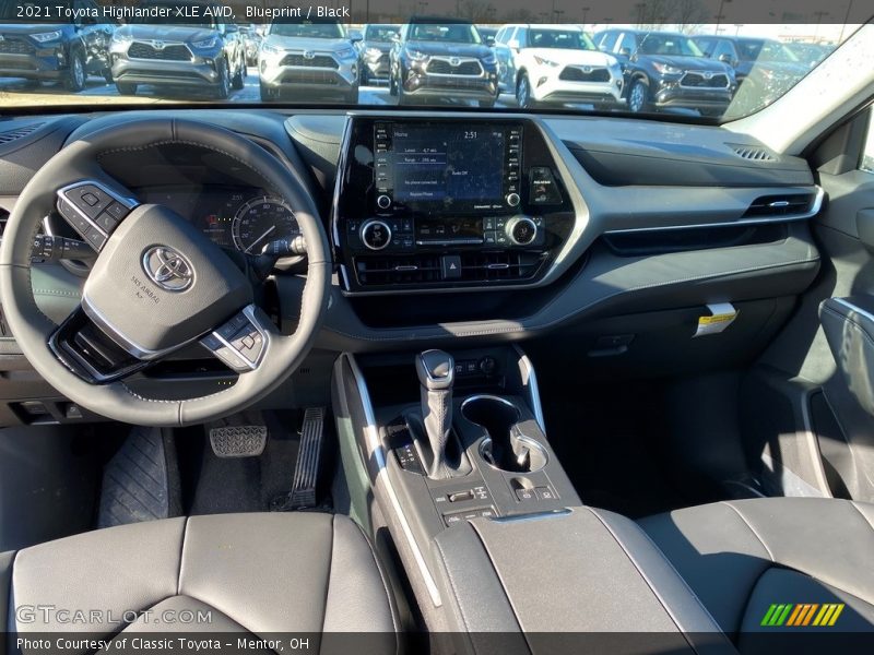 Blueprint / Black 2021 Toyota Highlander XLE AWD