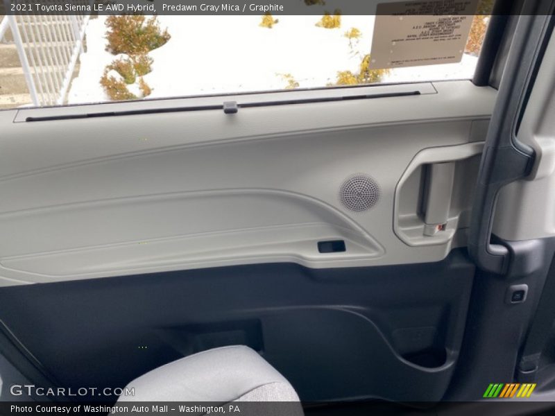 Predawn Gray Mica / Graphite 2021 Toyota Sienna LE AWD Hybrid