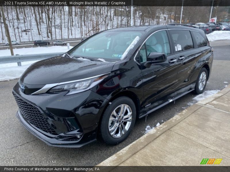 Midnight Black Metallic / Graphite 2021 Toyota Sienna XSE AWD Hybrid