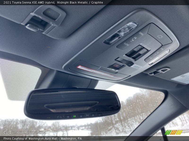 Midnight Black Metallic / Graphite 2021 Toyota Sienna XSE AWD Hybrid