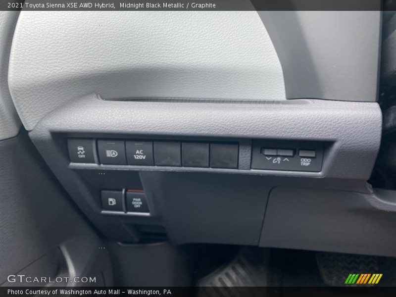 Midnight Black Metallic / Graphite 2021 Toyota Sienna XSE AWD Hybrid