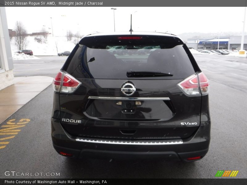 Midnight Jade / Charcoal 2015 Nissan Rogue SV AWD