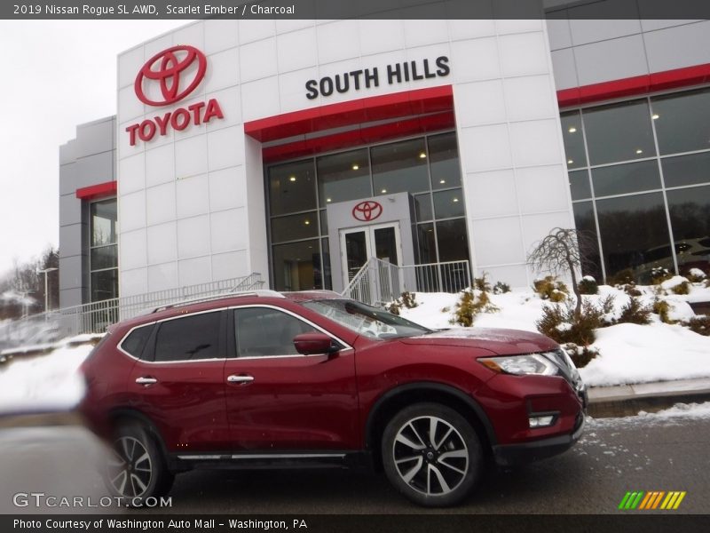 Scarlet Ember / Charcoal 2019 Nissan Rogue SL AWD