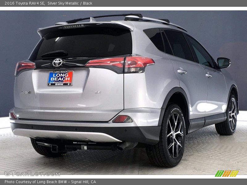 Silver Sky Metallic / Black 2016 Toyota RAV4 SE