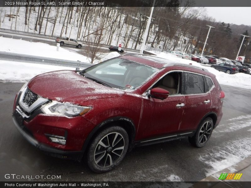 Scarlet Ember / Charcoal 2019 Nissan Rogue SL AWD