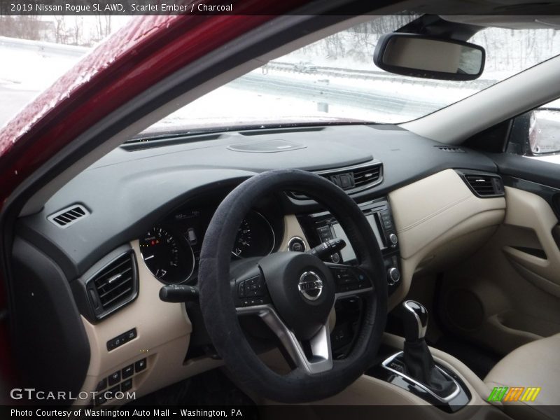 Scarlet Ember / Charcoal 2019 Nissan Rogue SL AWD