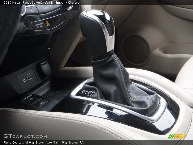 Scarlet Ember / Charcoal 2019 Nissan Rogue SL AWD