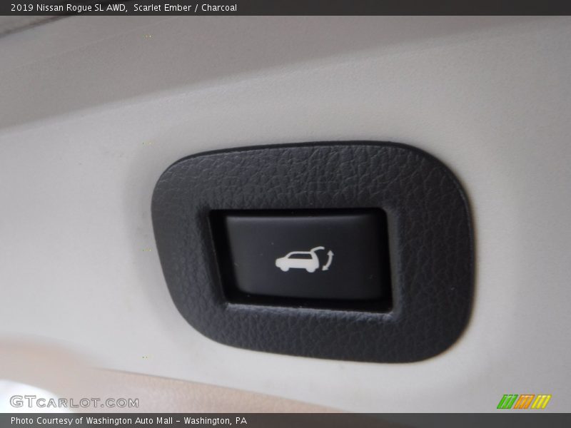 Scarlet Ember / Charcoal 2019 Nissan Rogue SL AWD