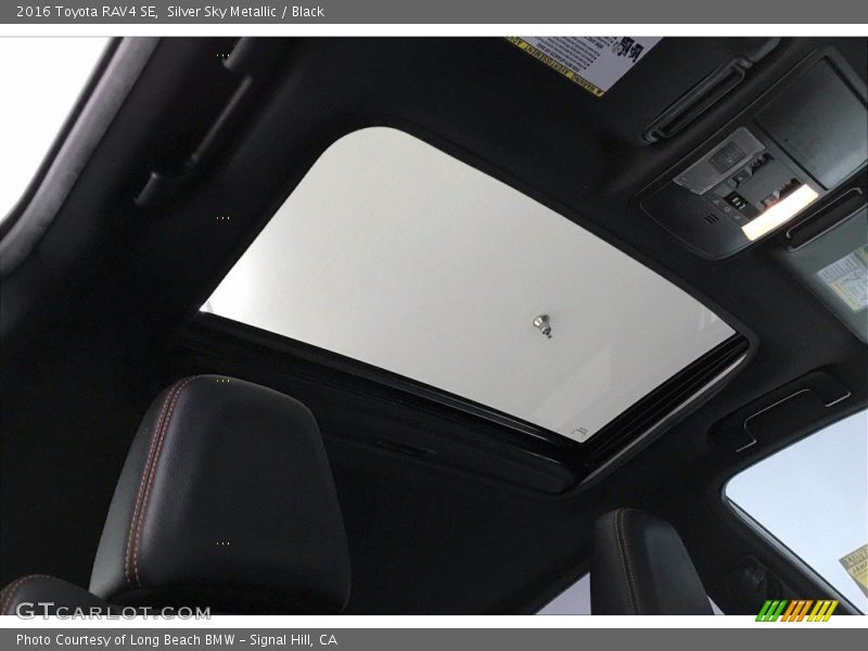 Silver Sky Metallic / Black 2016 Toyota RAV4 SE