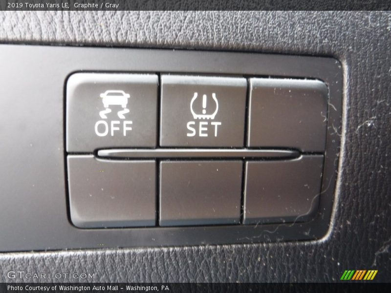 Graphite / Gray 2019 Toyota Yaris LE
