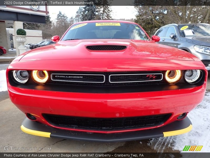 TorRed / Black Houndstooth 2020 Dodge Challenger R/T