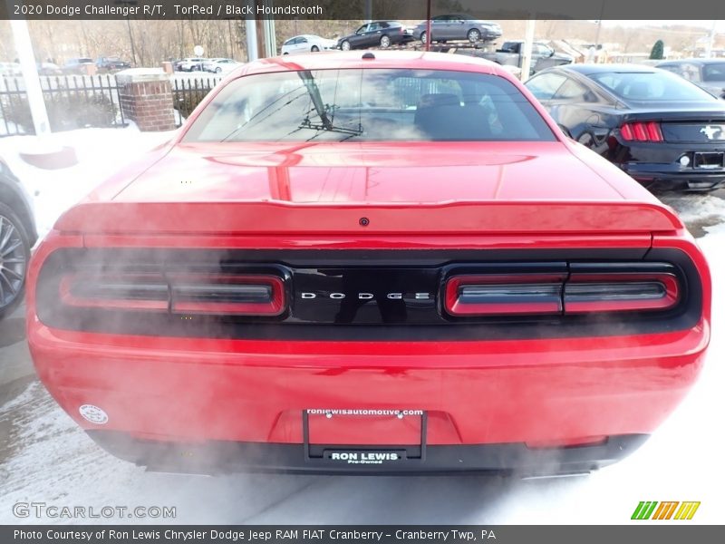 TorRed / Black Houndstooth 2020 Dodge Challenger R/T