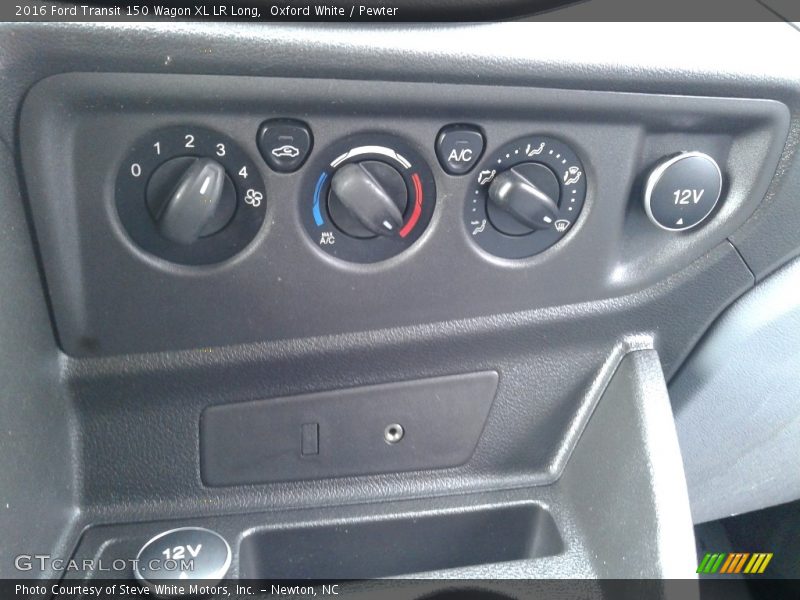 Controls of 2016 Transit 150 Wagon XL LR Long