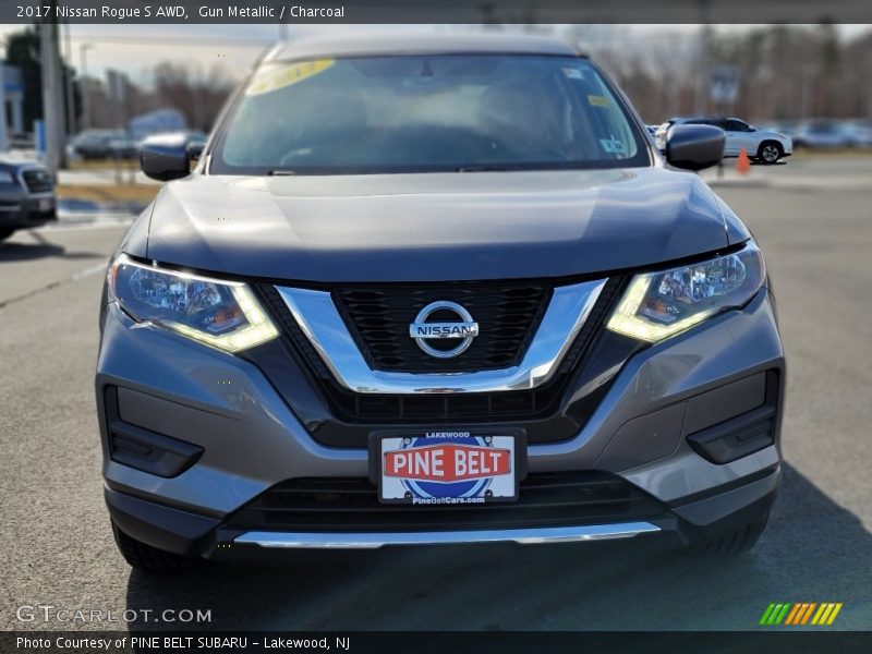 Gun Metallic / Charcoal 2017 Nissan Rogue S AWD