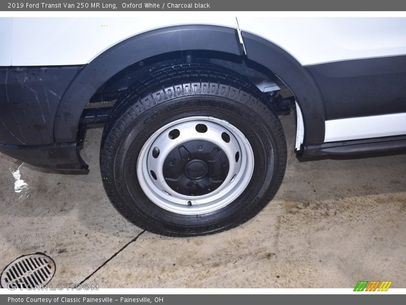 Oxford White / Charcoal black 2019 Ford Transit Van 250 MR Long