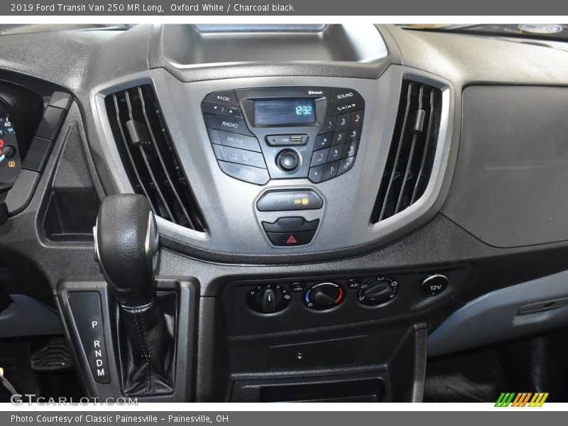 Oxford White / Charcoal black 2019 Ford Transit Van 250 MR Long