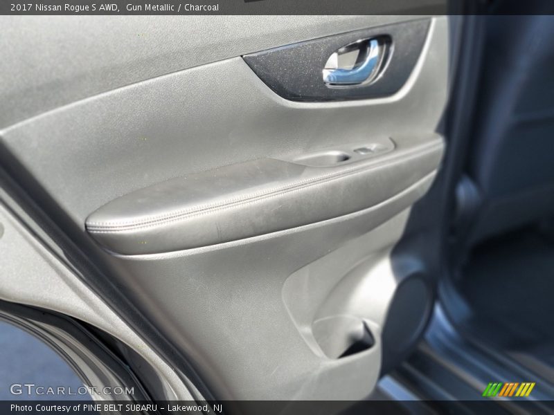 Gun Metallic / Charcoal 2017 Nissan Rogue S AWD
