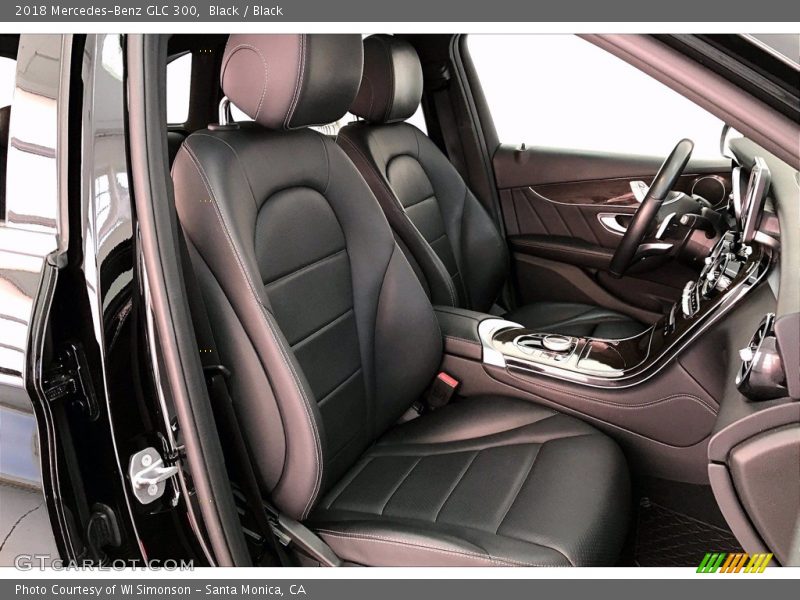 Black / Black 2018 Mercedes-Benz GLC 300