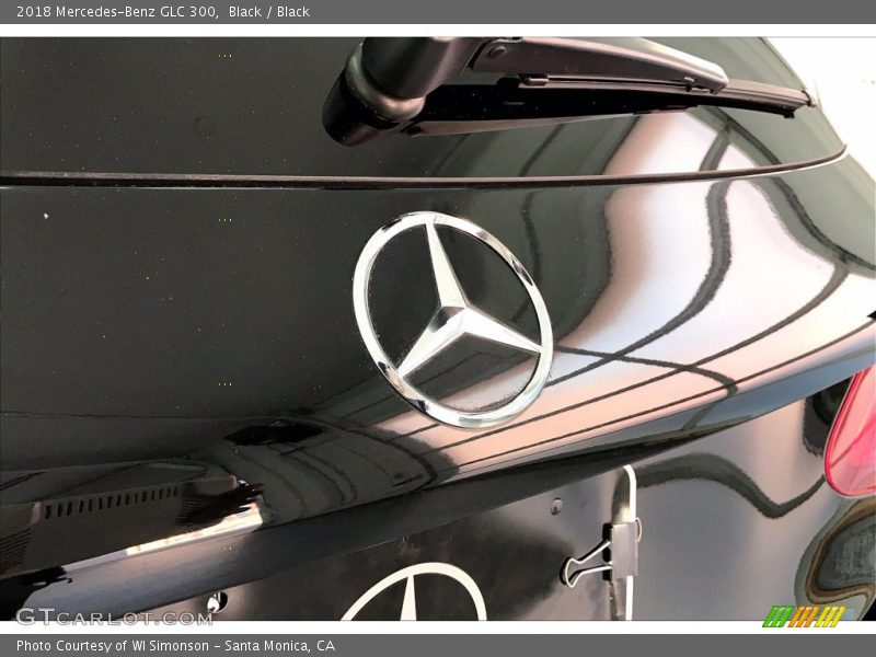 Black / Black 2018 Mercedes-Benz GLC 300