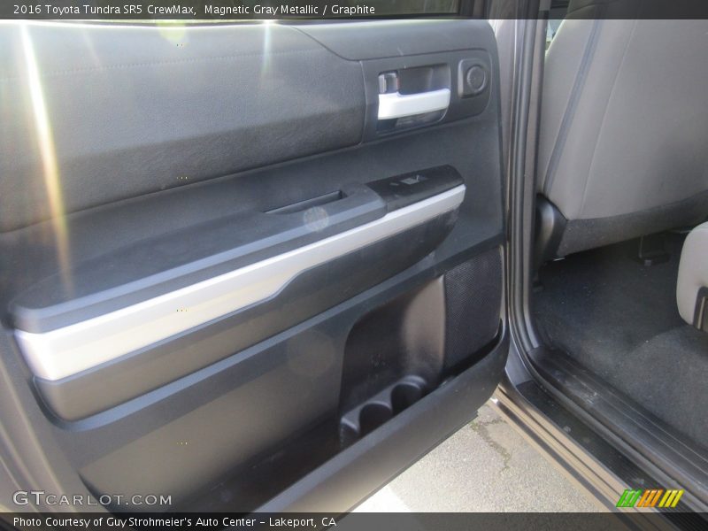 Magnetic Gray Metallic / Graphite 2016 Toyota Tundra SR5 CrewMax