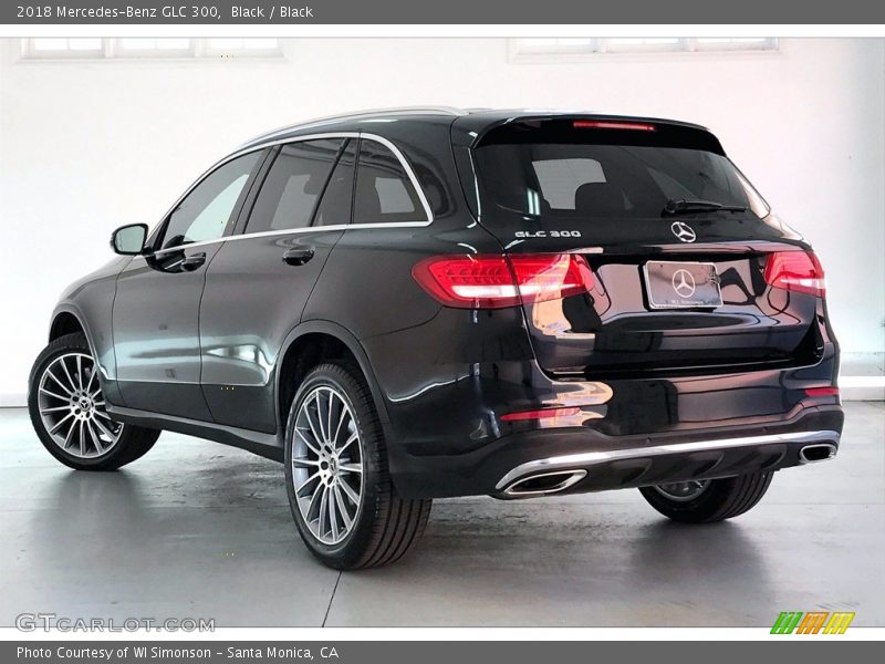 Black / Black 2018 Mercedes-Benz GLC 300