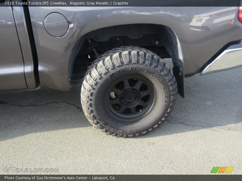 Custom Wheels of 2016 Tundra SR5 CrewMax