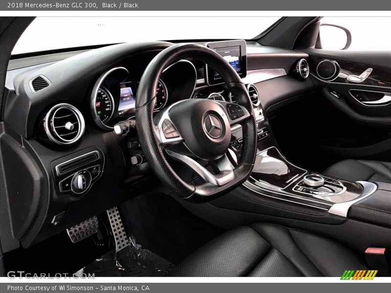 Black / Black 2018 Mercedes-Benz GLC 300