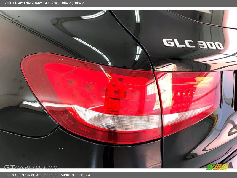 Black / Black 2018 Mercedes-Benz GLC 300