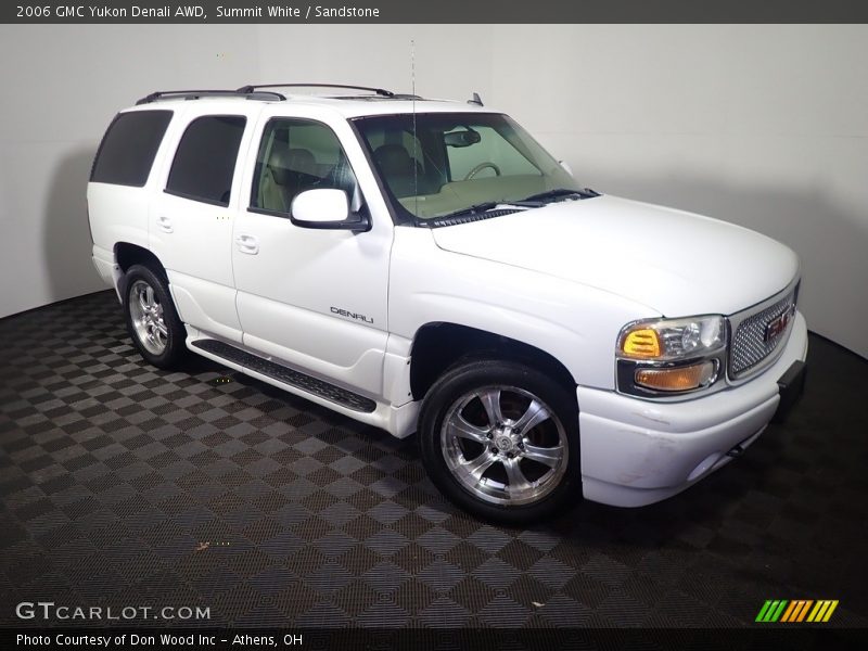 Summit White / Sandstone 2006 GMC Yukon Denali AWD