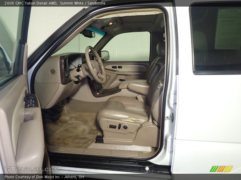 Summit White / Sandstone 2006 GMC Yukon Denali AWD